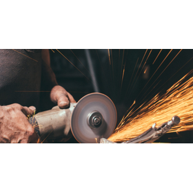 High-temperature resistant materials as cutting materials and abrasives.