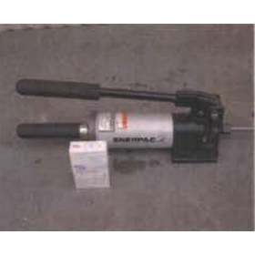 The tool that is most needed on site: ultra-lightweight, ultra-compact aluminum hydraulic pump.