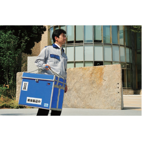 Sample transport and regenerative medicine product transport