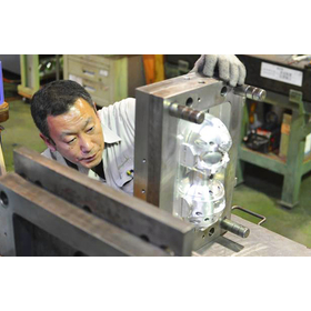 Prototype molds and small lot molding "Mold manufacturing"