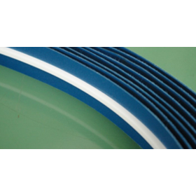 Conveyor belt snake prevention processing (V-guide processing)