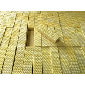 Non-combustible sound-absorbing and soundproofing material glass wool - From material procurement to secondary processing -