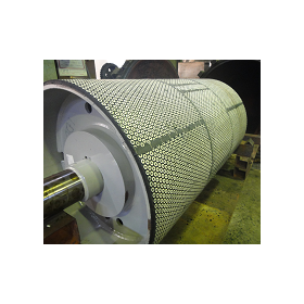 Ceramic pulley for coke transportation