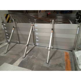 【Case Study of Water Stop Board】Installation in the underground parking lot of a commercial facility.