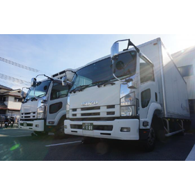 Logistics Warehouse Service Case Study: Equipment Delivery for New Esthetic Salon Opening