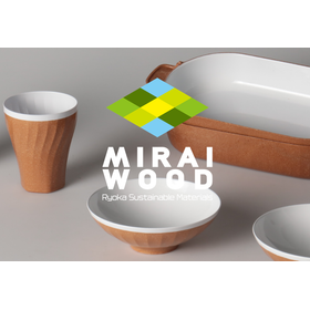 For the future of children. "MIRAIWOOD" plant-based plastic.