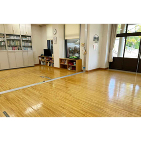 荷移動が完了。移動できない物はこのままで養生します。