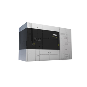 半導体露光装置  NSR-S215D（株式会社ニコン）