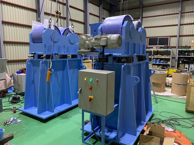 蒸気・ガスタービン用回転架台