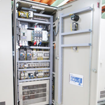 配電盤・制御盤　製造サービス