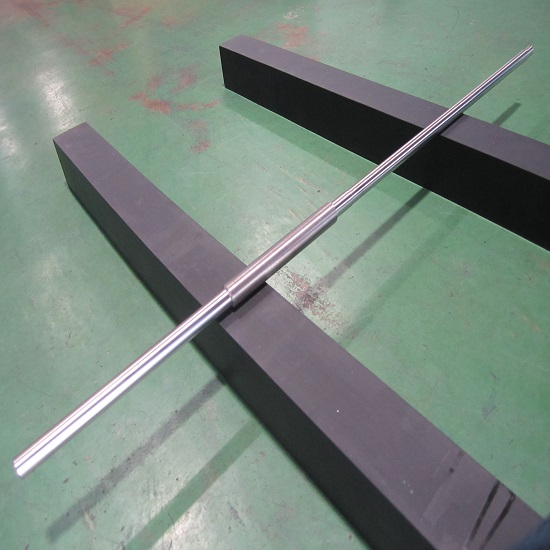 【事業案内】ステンレスのシャフトの精密研削