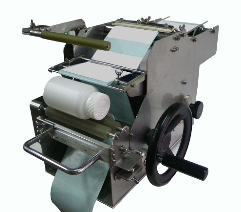 手廻し式ラベル貼付機 「KLTM7110」