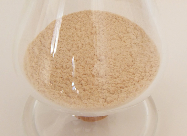 檜の持つ香り成分を瞬時に抽出可能「木曽檜マイクロパウダー」