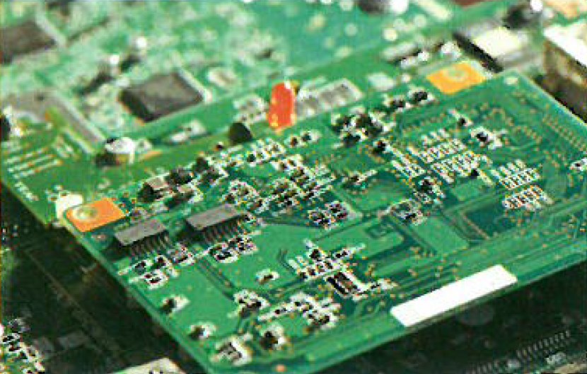 低誘電グラスファイバー『NEガラス』