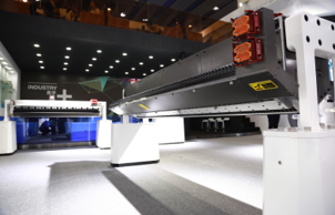 精誠模具機械　押出成形用Tダイス