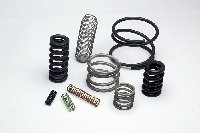 精密バネ　製造サービス 