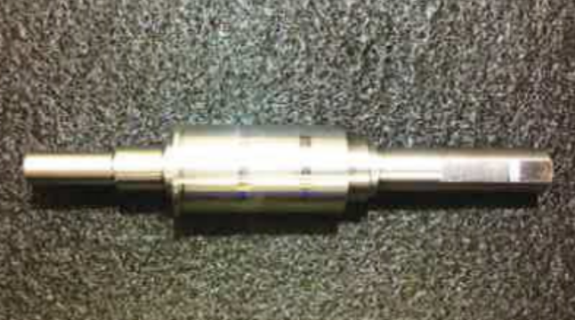 センターレス研磨による段付きシャフト高速加工