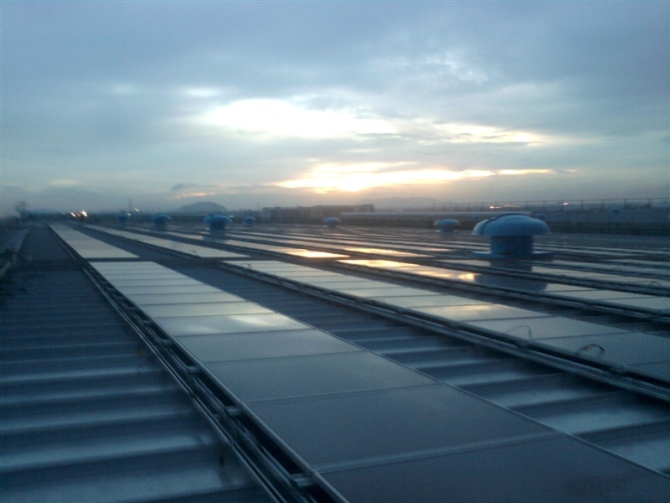 太陽光架台・折板屋根用架台・スチール製屋根用架台