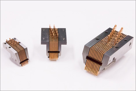 【特許取得プローブ】大電流、狭ピッチ対応プローブ『積層プローブ』