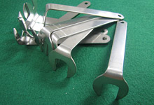 【製品事例】医療関連部品<SUS304-1/2H>