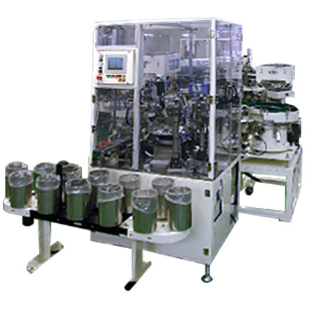 5品種2部品組立自動機