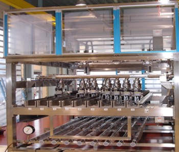 配管・ホースの切換作業を自動化し、レシピの切換を瞬時に実現！