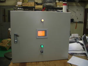 ニッケルメッキ自動建溶装置　１