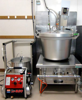 超小型温度自記式加熱殺菌装置『ミニレトルト釜』