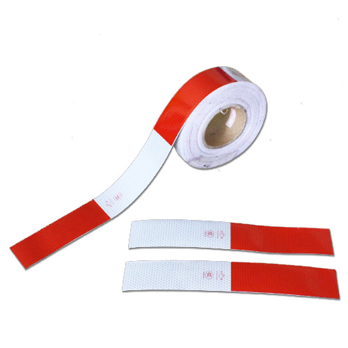 自動車用粘着テープ　反射テープ　警視テープ 　