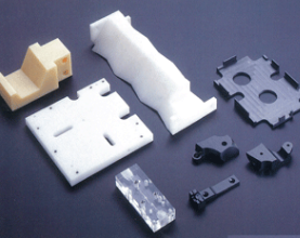 樹脂加工サービス（切削加工、旋盤加工、接着、溶接、曲げ加工まで）