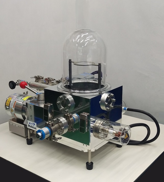 卓上型蒸着装置『Mebius』