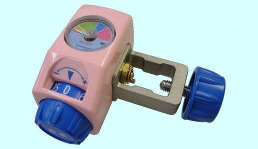 圧力計付医療用酸素圧力調整器『FWシリーズ』