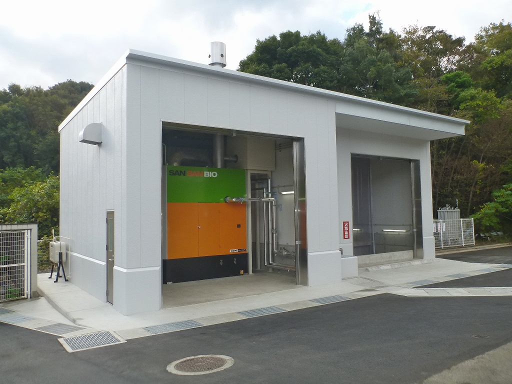 木質バイオマスボイラ（温水・温風・蒸気に利用できる）燃料費削減へ