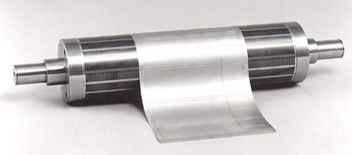 打抜き加工　『マグネットシリンダー』