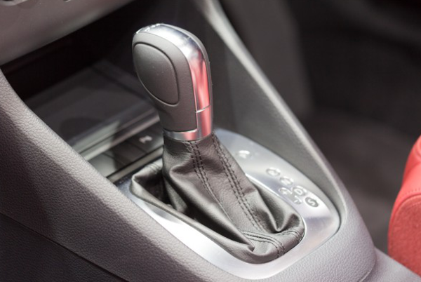 株式会社ハヤシ皮革加工　事業紹介