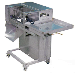 裁割機『小型魚類裁割機』