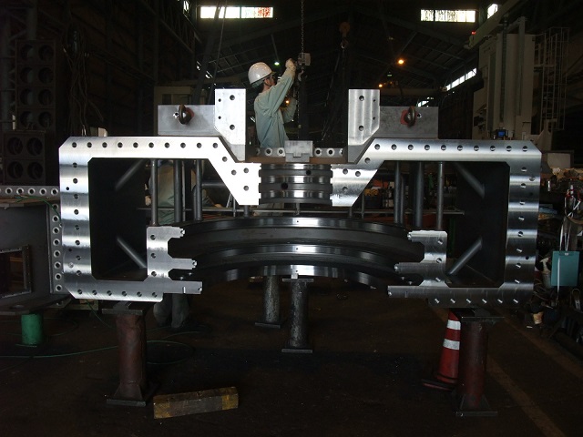 大型加工実績【発電・プラント事例】タービンの排気ケース