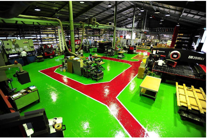 アルミ、ステンレスの板金加工