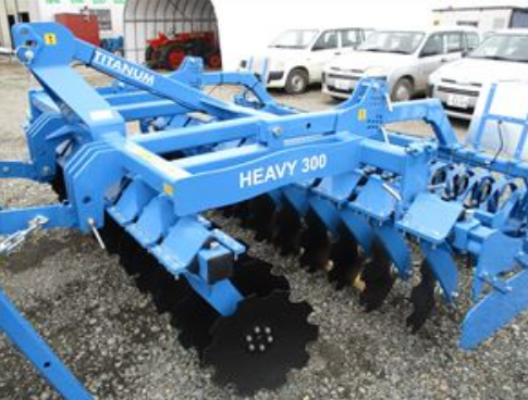 農業機械『AgroLAND ディスクハロー』