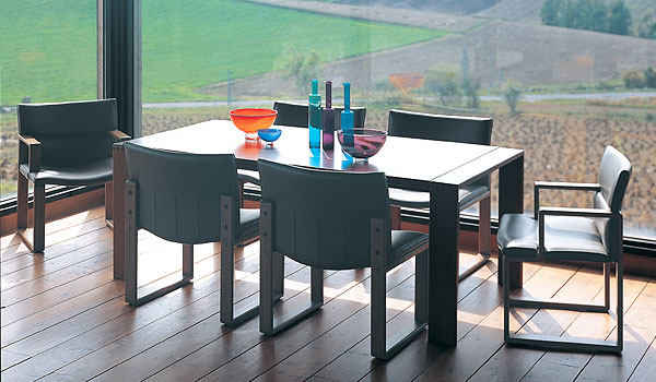 ボルス　ダイニング