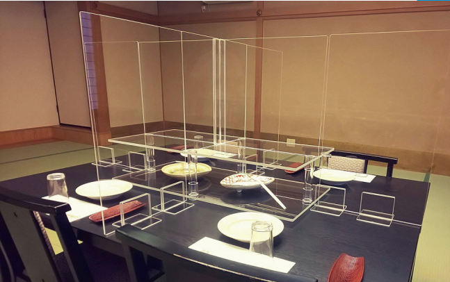 段積み配膳アクリルプレート『どこでもアクリルくん』