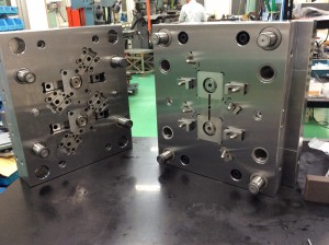 金型　設計・製作サービス