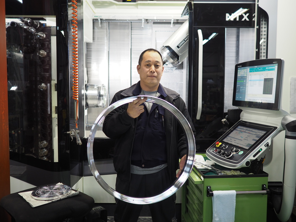 【大物旋盤加工事例】アルミ鏡筒