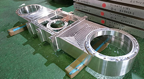 アルミ　精密切削加工サービス