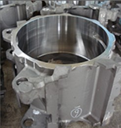 【加工事例】荷物 電車用モーターカバー