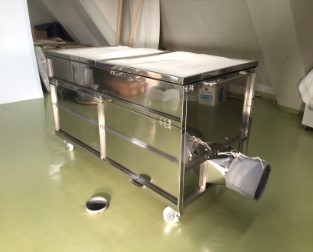 間欠式出麹冷却機