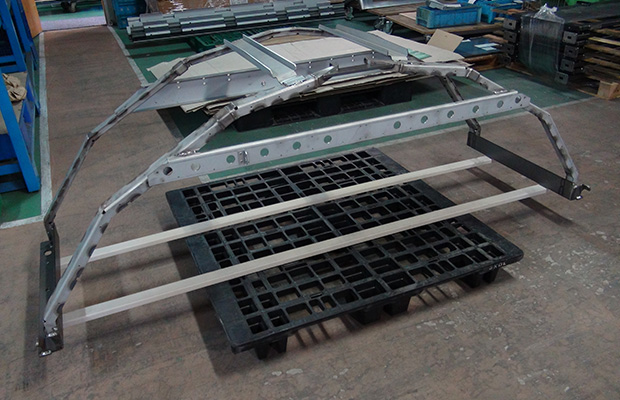 精密板金加工サービス