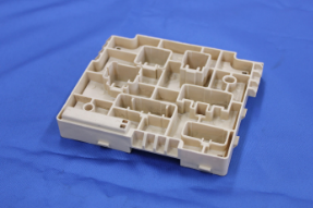 プラスチック射出成型金型　設計・制作サービス