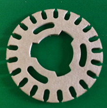 非金属の精密プレス加工事例_プレスボードについて