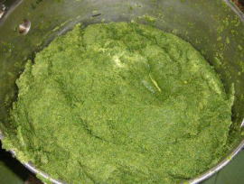 【動画解説付き事例】ケールの搾汁・固液分離